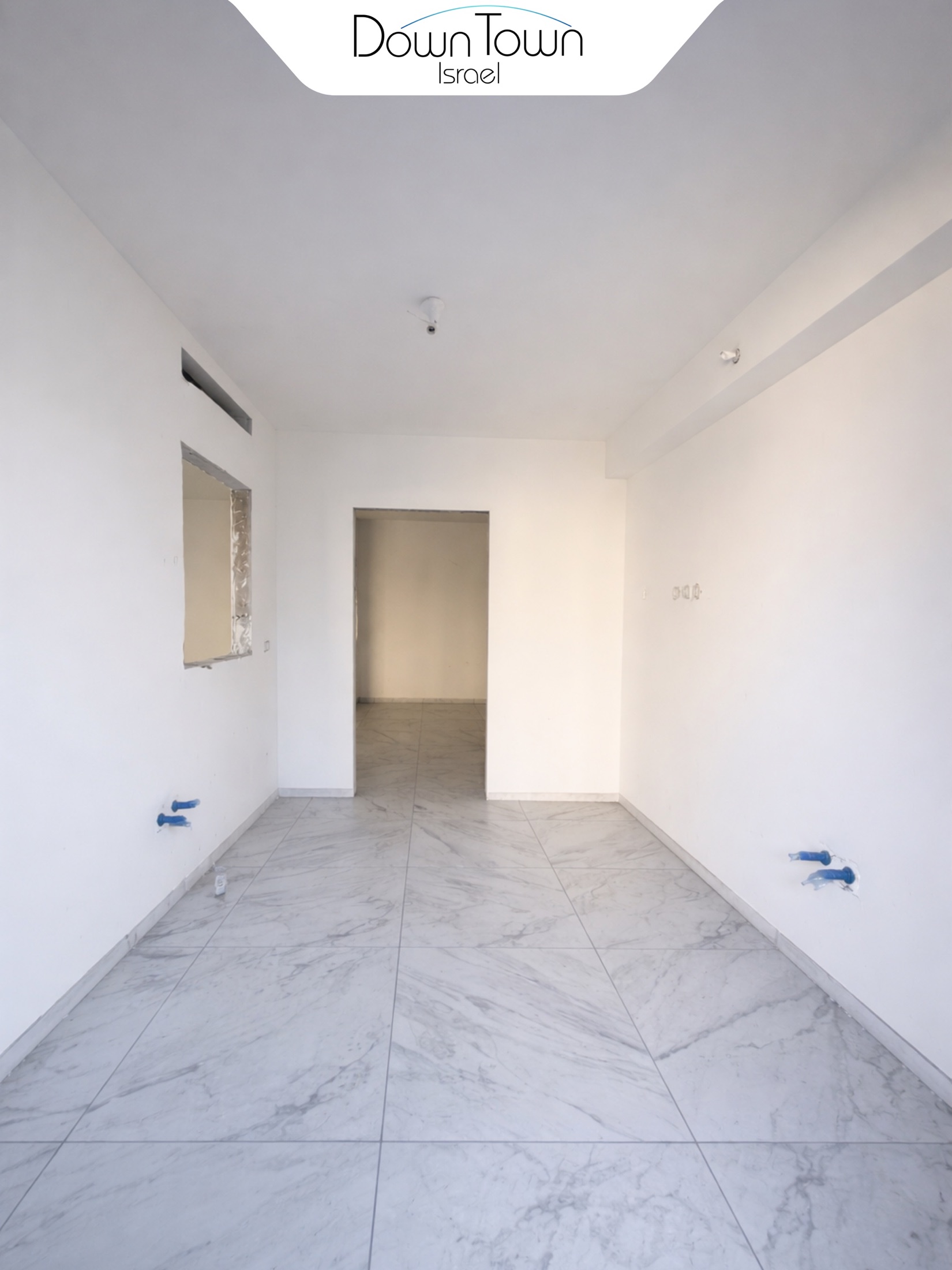 דירה ענקית מודרנית בבניין חדש