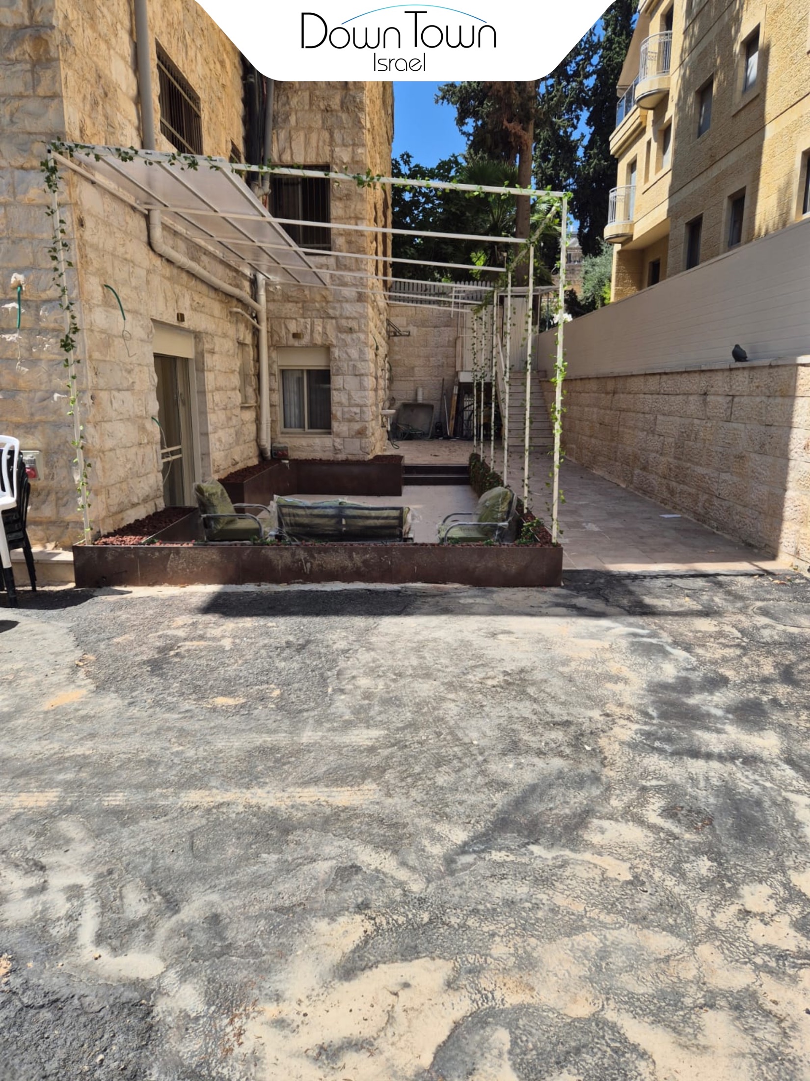 דירת גן  5 חדרים מהממת בבניין בוטיק